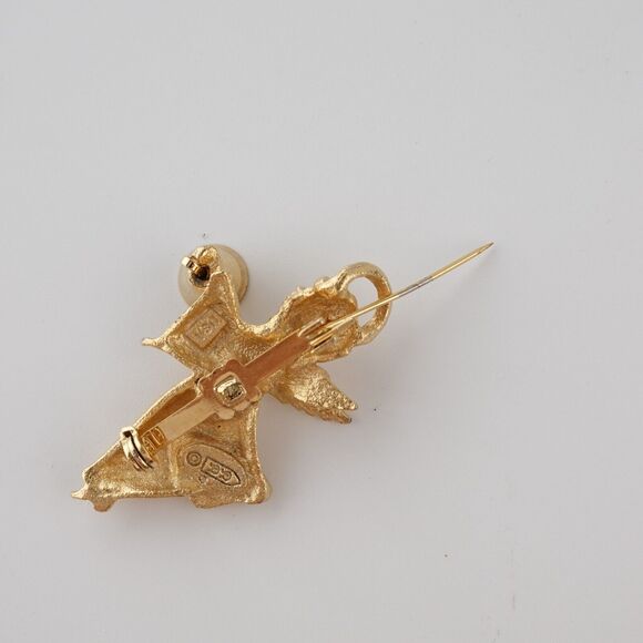 Vintage Gold Tone Cherub Angel Ringing Bell Brooch Pin - Picture 15 of 16
